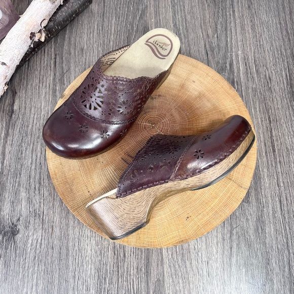 Dansko | Skylar Laser Cutouts Cognac Leather Mule Clogs Size 37/7